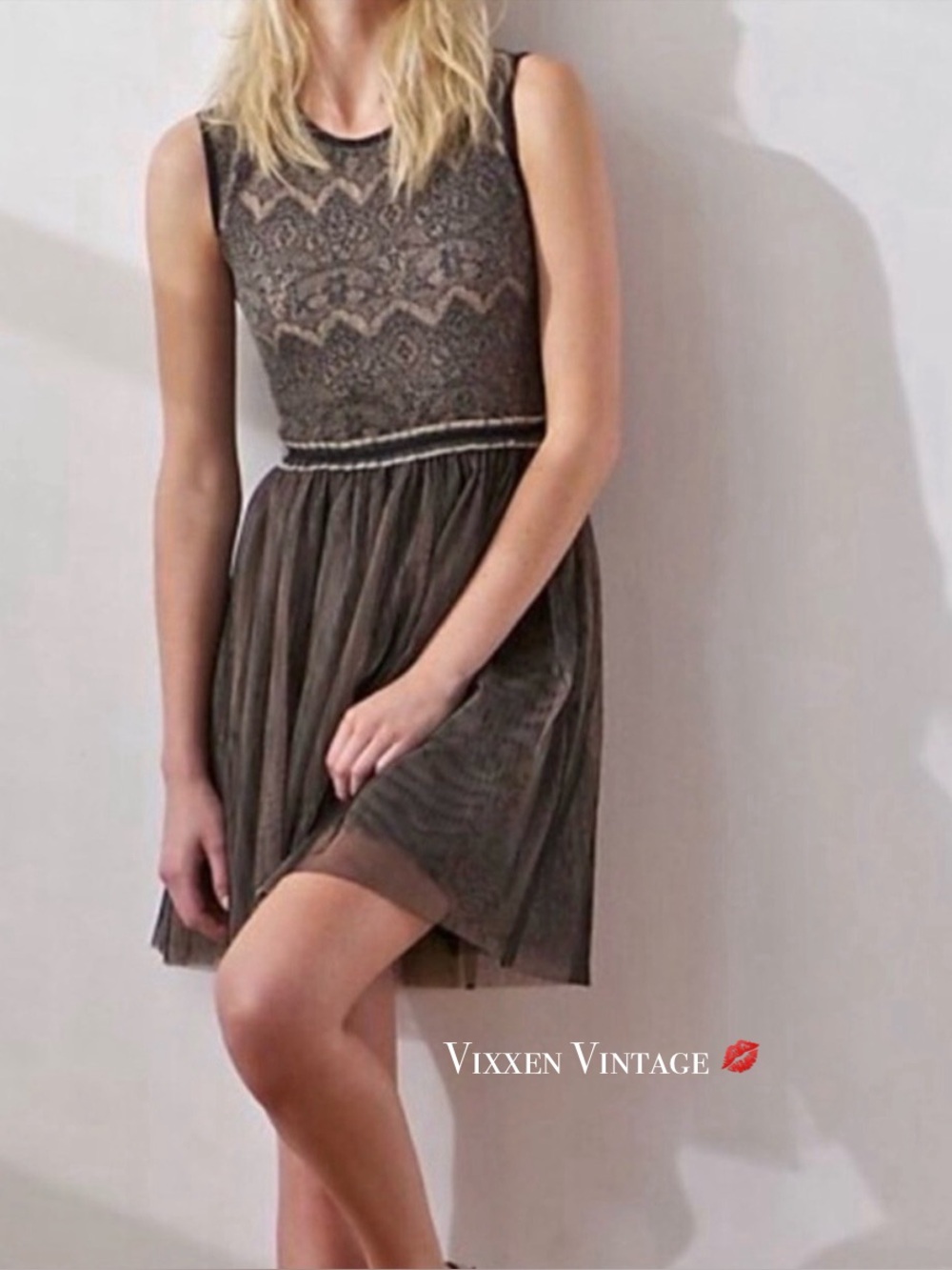 VINTAGE Y2K WESTON WEAR ‘DULCIE’ SLEEVELESS KNIT LACE BELTED TULLE DRESS IN BLK
